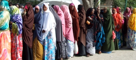 Women in Somaliland are waiting in line until it is their turn to vote